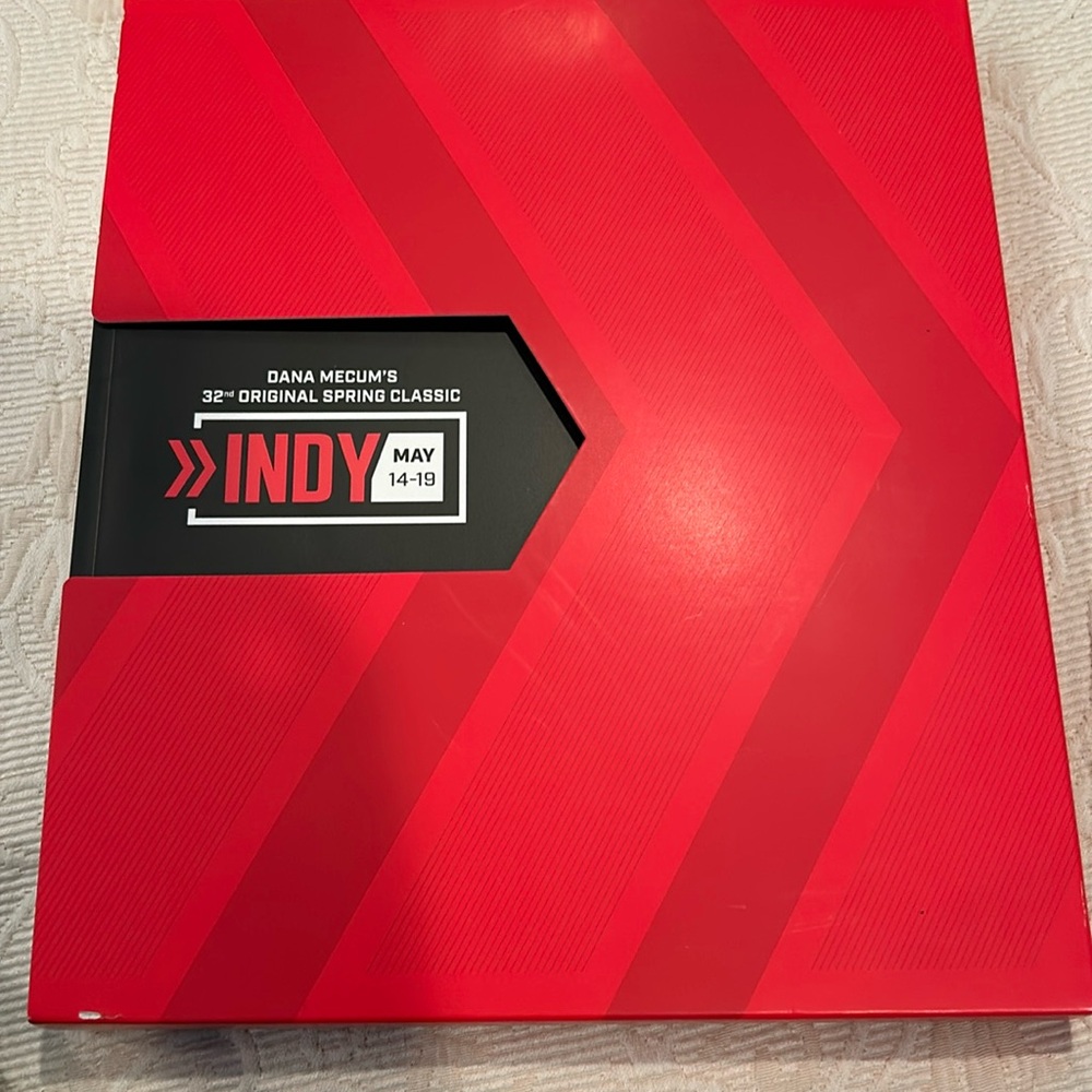 MECUM Auction collectors book!
